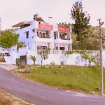 Panorama Hotel 3*