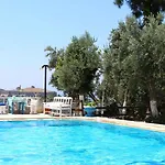 Panorama Hotel 3*